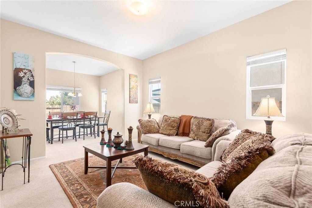 Adelanto, CA 92301,10566 Lee AVE