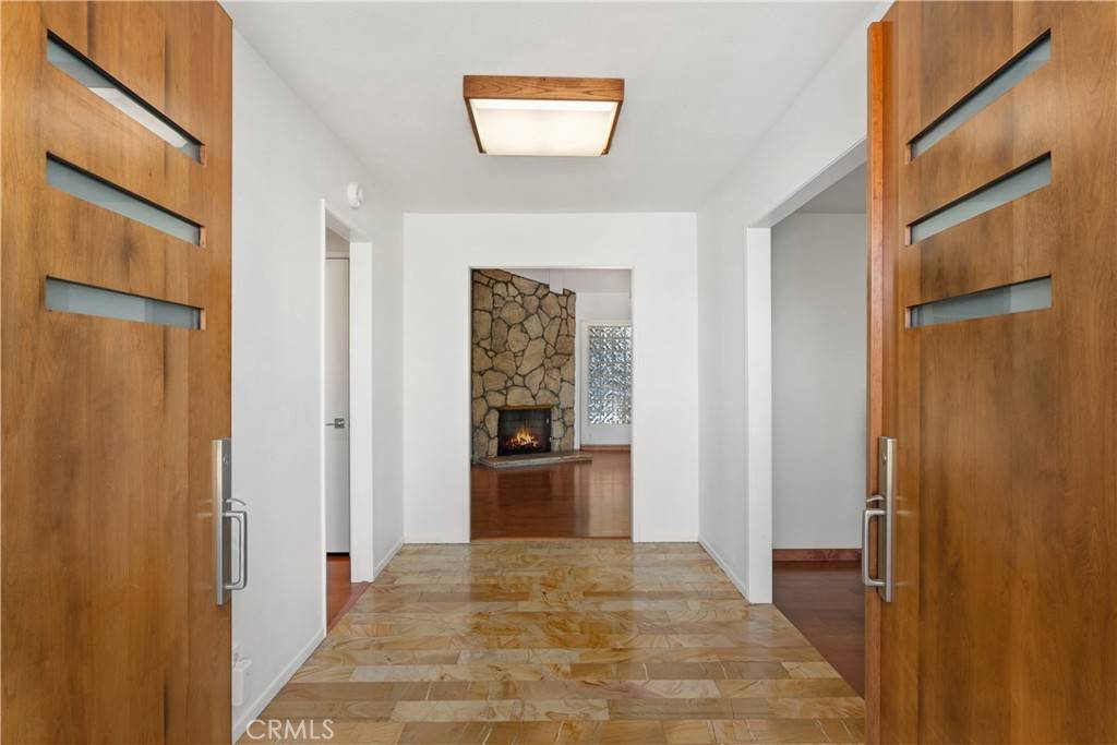 Fullerton, CA 92831,2018 Palisades DR