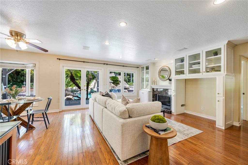 Yorba Linda, CA 92887,28155 Meadow Land DR