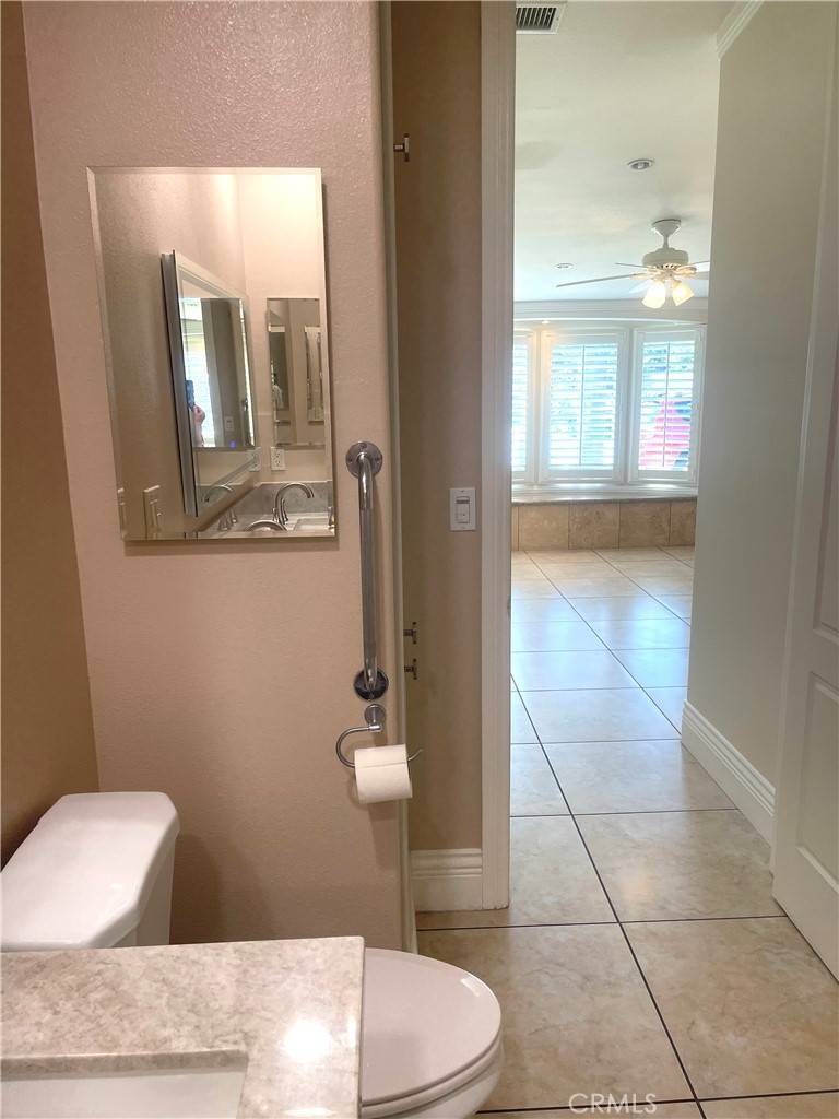 Seal Beach, CA 90740,1060 Foxburg RD #9 218F