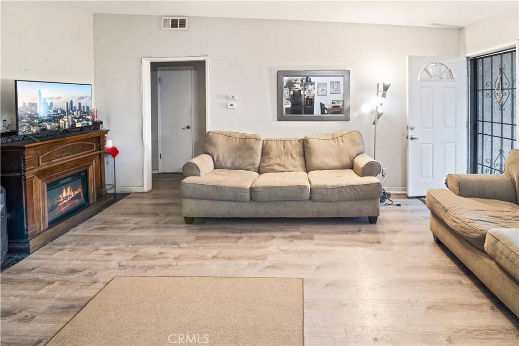 Anaheim, CA 92804,3402 W Danbrook AVE