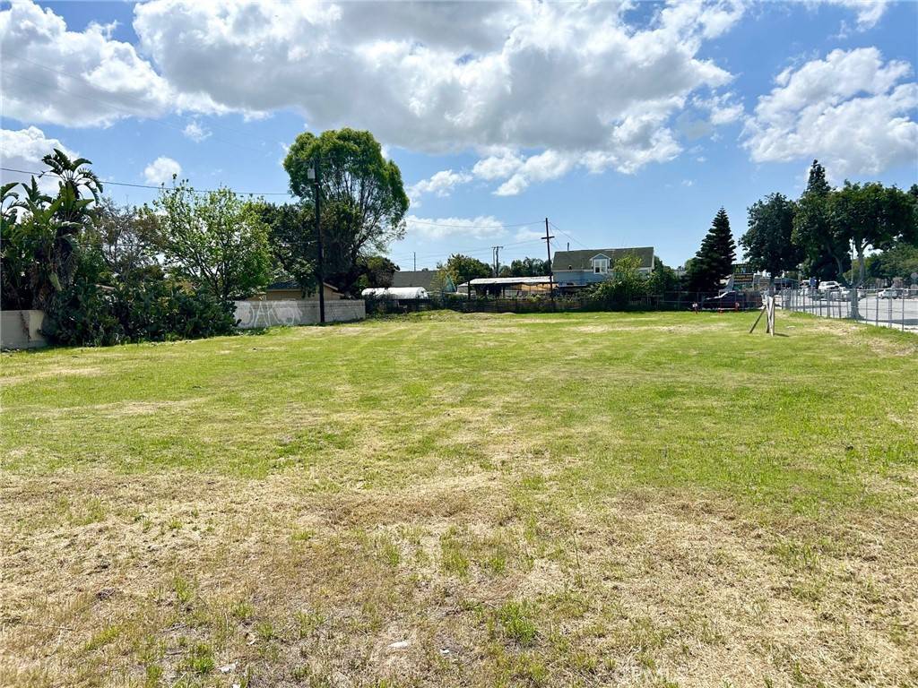 Garden Grove, CA 92843,13322 Euclid ST