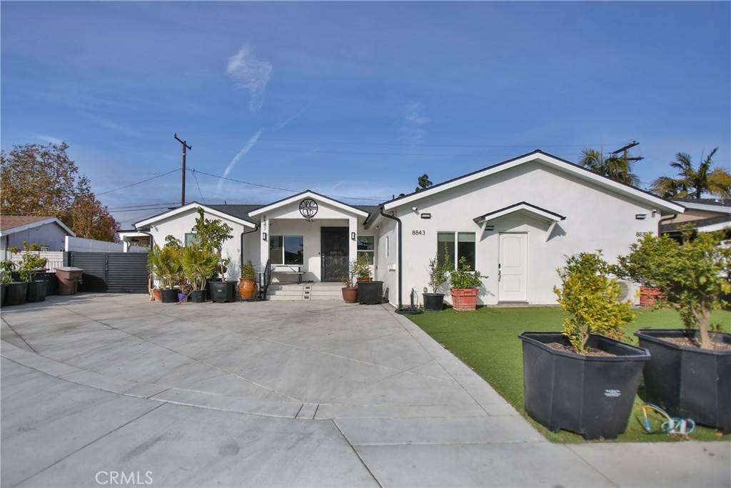 Garden Grove, CA 92844,8841 Imperial AVE
