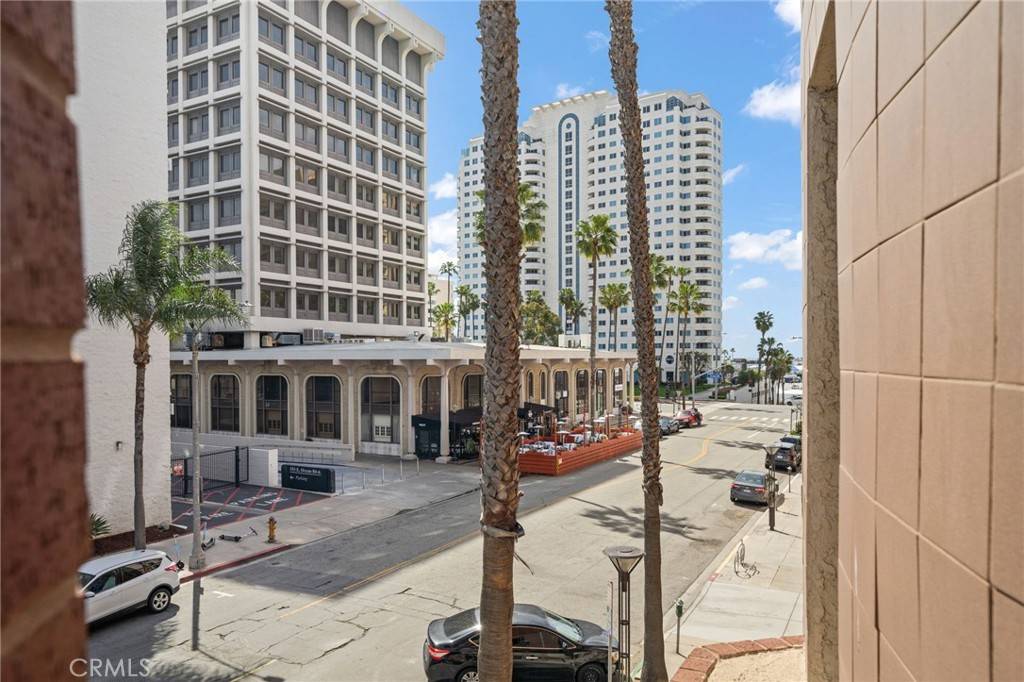 Long Beach, CA 90802,35 Linden #302