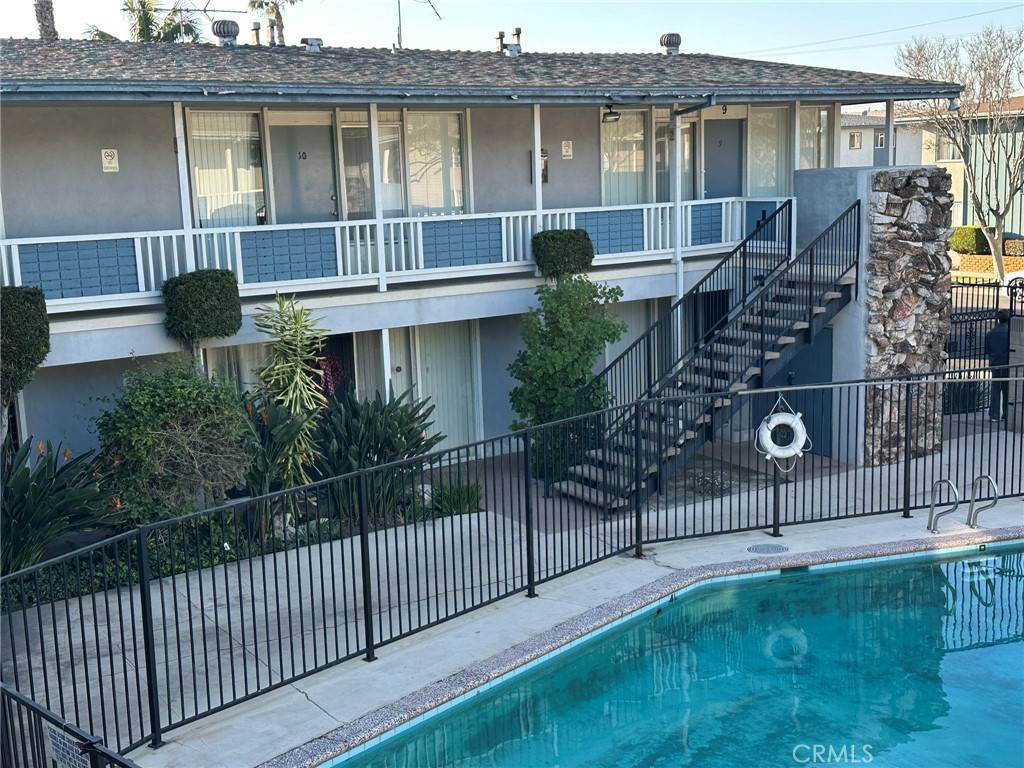 Long Beach, CA 90805,540 E Adams ST