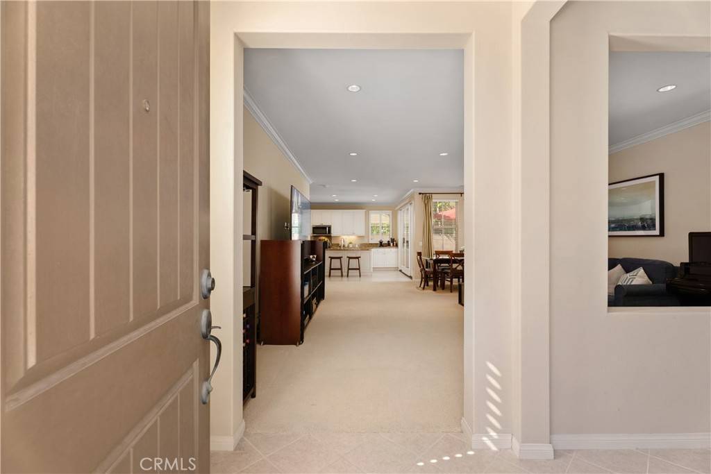 Irvine, CA 92618,81 Splendor