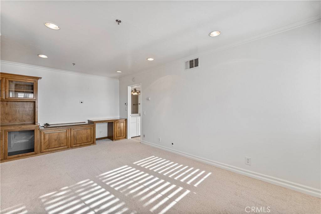 Fullerton, CA 92832,301 N Ford AVE #329