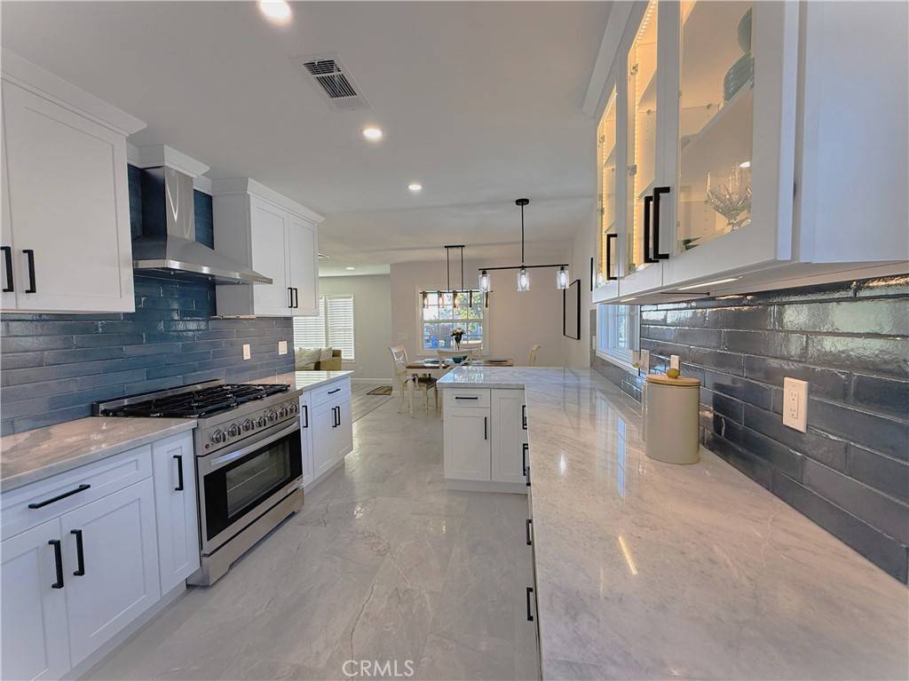 Glendora, CA 91740,1260 S Pennsylvania