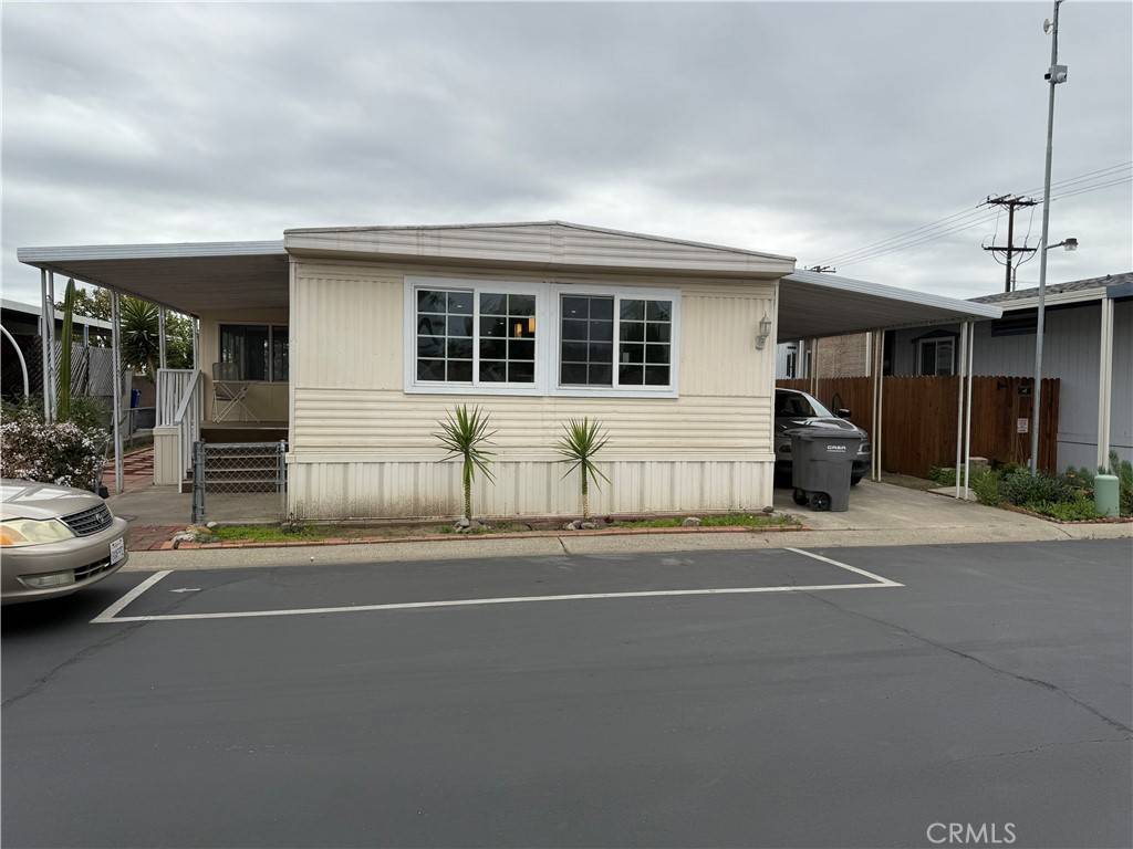 Lake Forest, CA 92630,24922 Muirlands BLVD #3