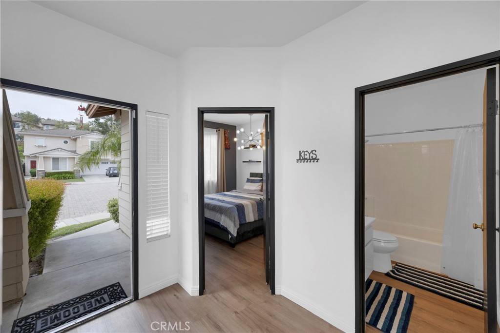 Signal Hill, CA 90755,2216 Jeans CT