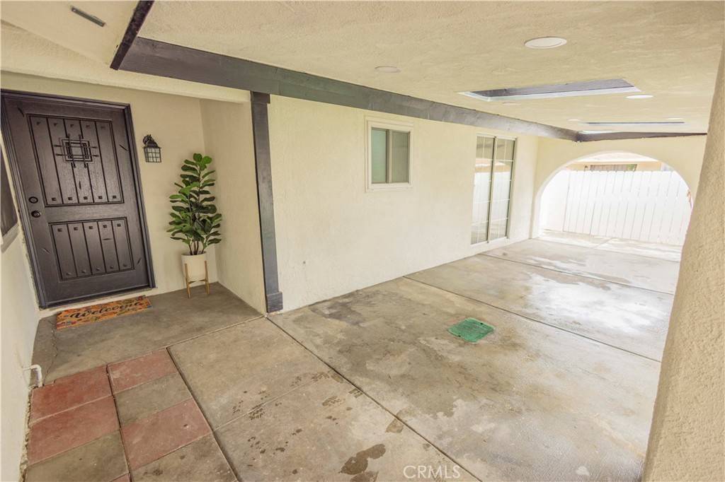 Corona, CA 92879,3456 Crownsworth ST
