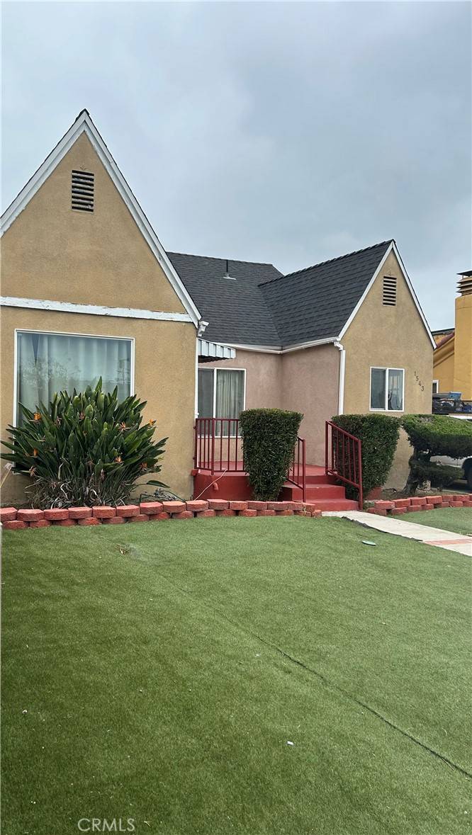 Los Angeles, CA 90047,1543 W 79th ST