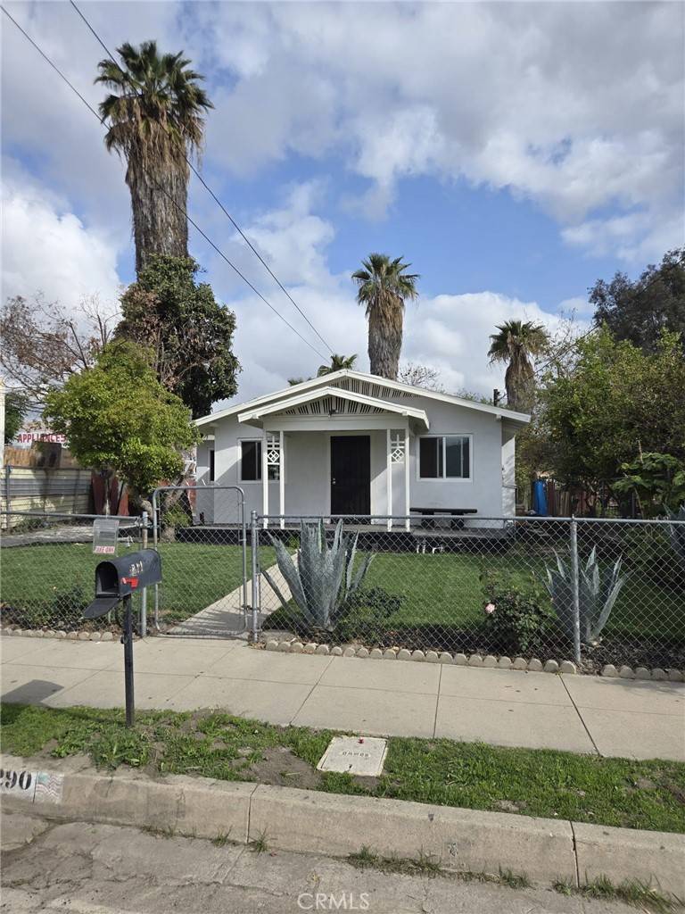 San Bernardino, CA 92410,1290 Walnut ST