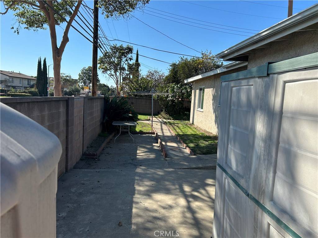 Santa Ana, CA 92703,902 Alene CIR