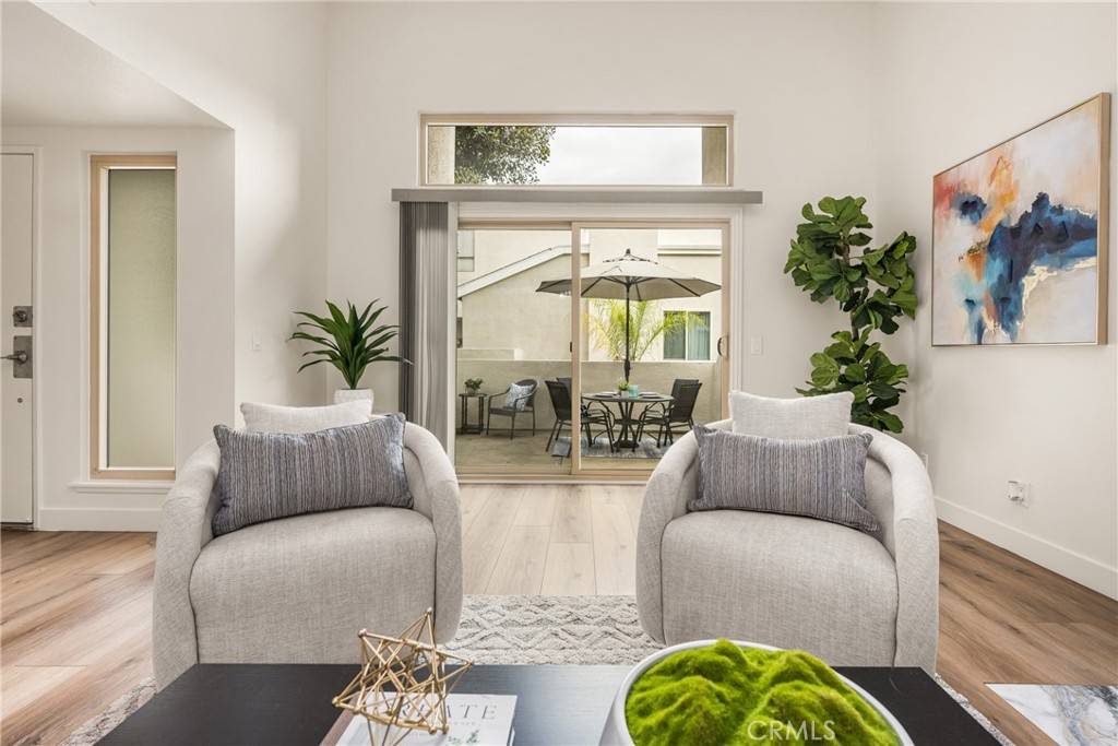 Fullerton, CA 92831,1538 Windsor LN