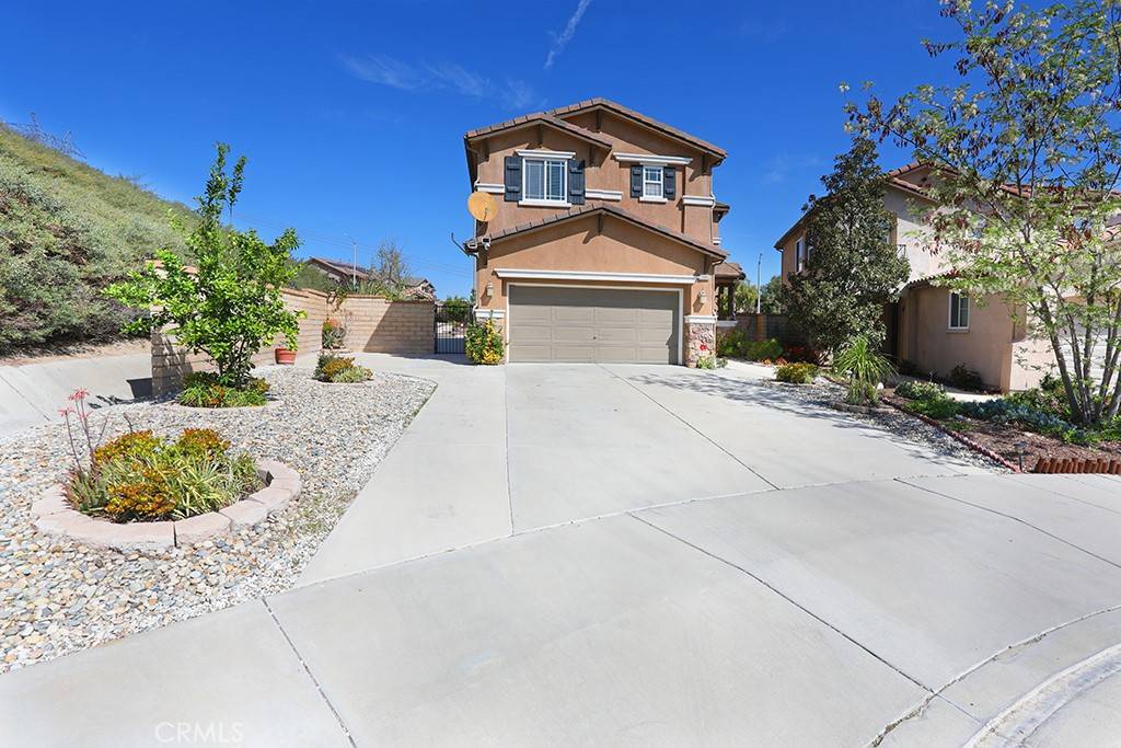 Saugus, CA 91350,20059 Christopher LN