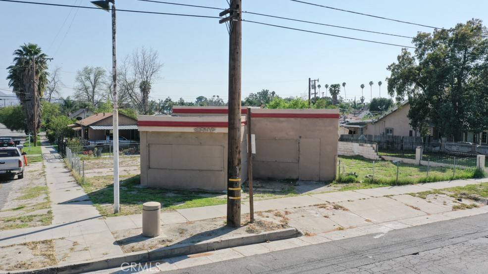 San Bernardino, CA 92410,1003 W Rialto AVE