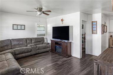 Fullerton, CA 92833,400 Jensen WAY