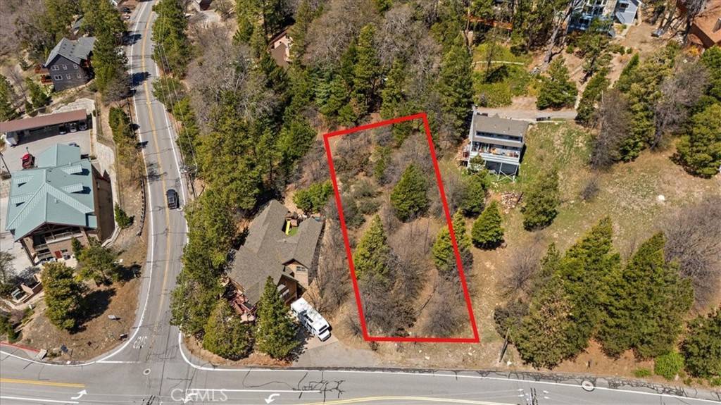 Lake Arrowhead, CA 92352,27488 N Bay RD