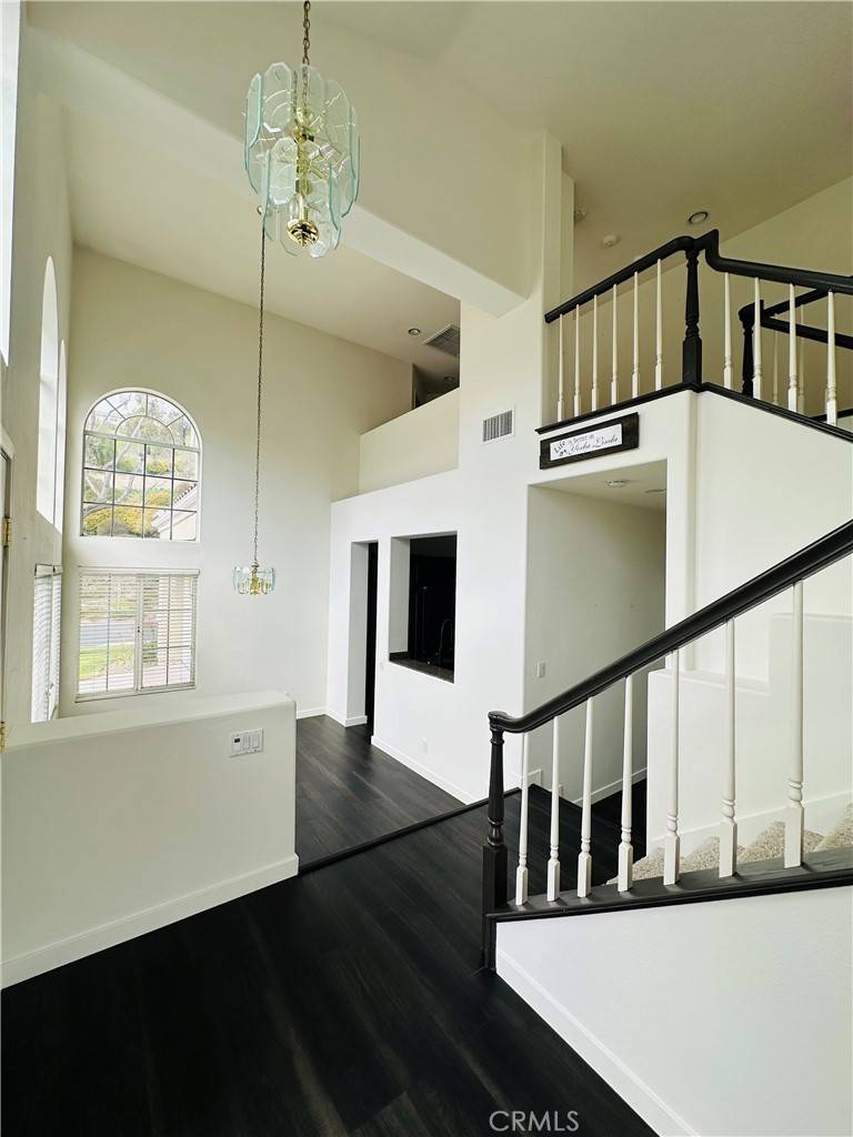 Yorba Linda, CA 92887,5440 Ryan DR