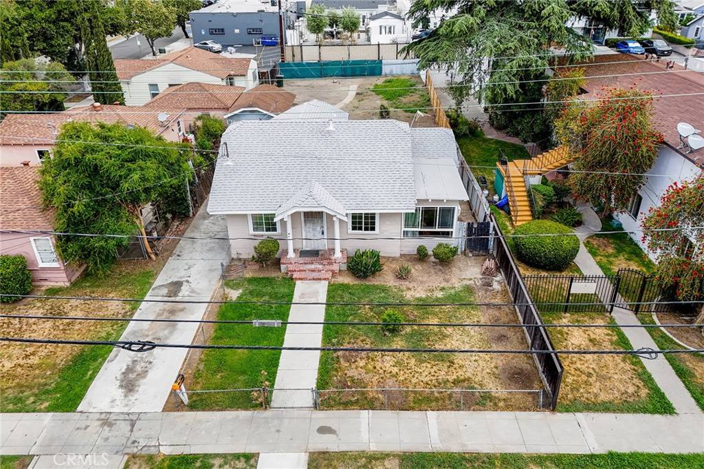 Fullerton, CA 92832,535 Williamson AVE