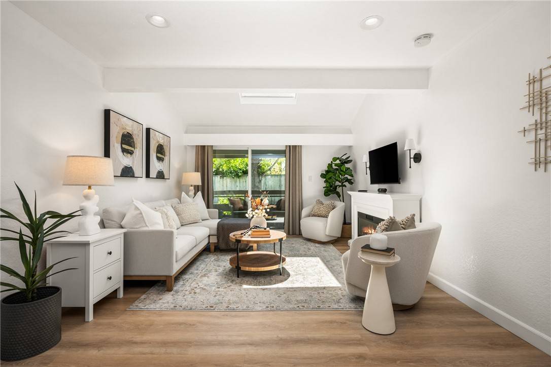 Laguna Niguel, CA 92677,23732 Hillhurst DR #32