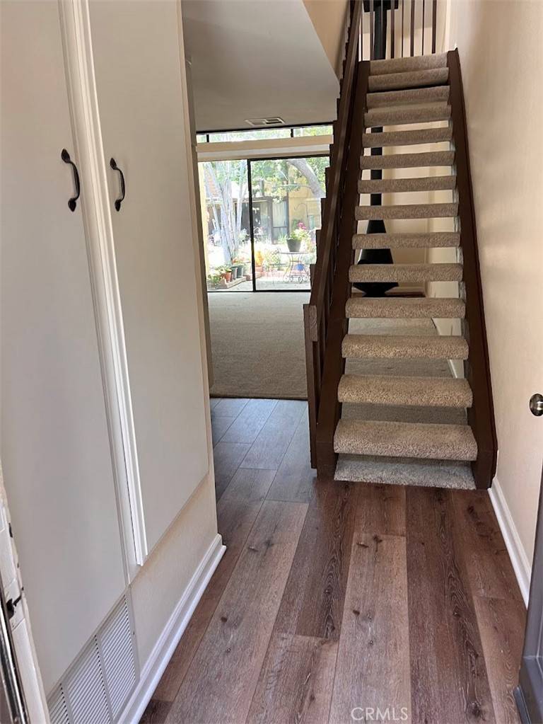 Lakewood, CA 90715,12750 Centralia ST #142