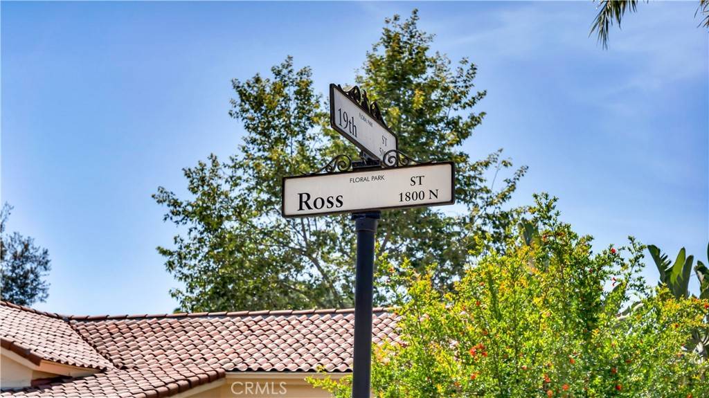 Santa Ana, CA 92706,2042 N Ross ST
