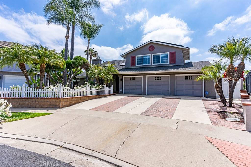 Fullerton, CA 92832,756 N Malden AVE