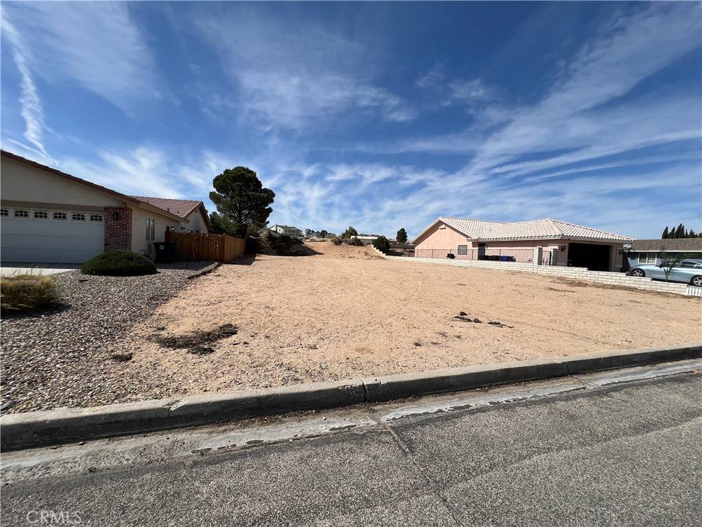 Helendale, CA 92342,27506 Silver Lakes Pkwy