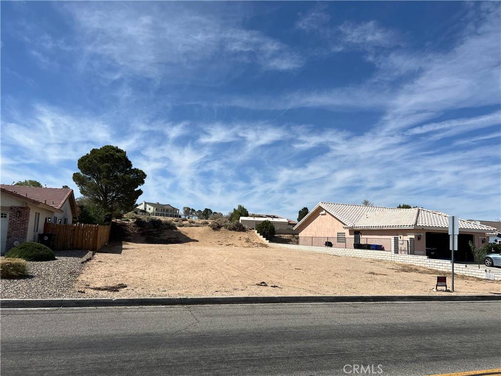 Helendale, CA 92342,27506 Silver Lakes Pkwy