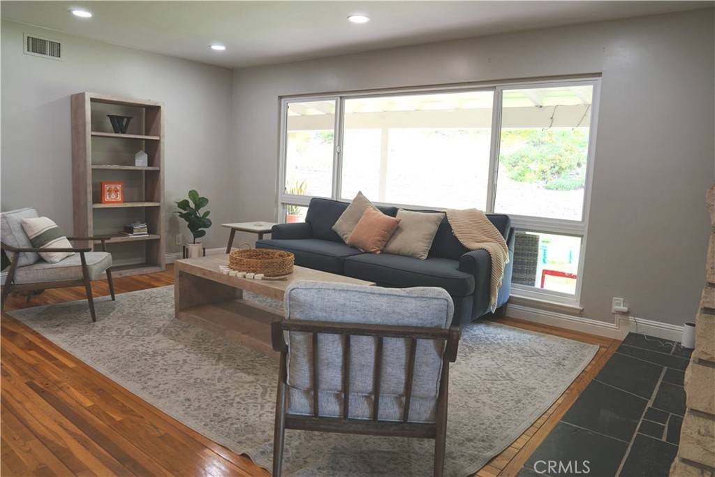 Fullerton, CA 92831,1330 Kroeger AVE