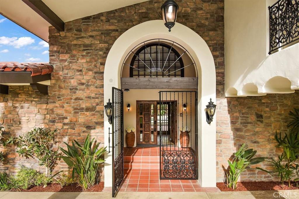 Orange, CA 92869,10612 S Morada DR