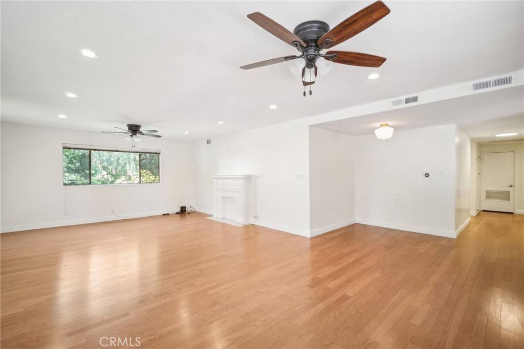 Whittier, CA 90601,12031 Beverly BLVD #1D