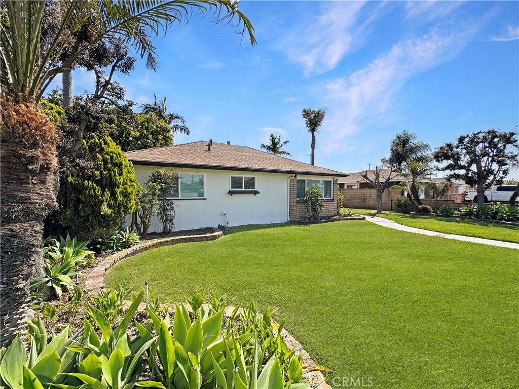Garden Grove, CA 92841,8612 Marylee DR