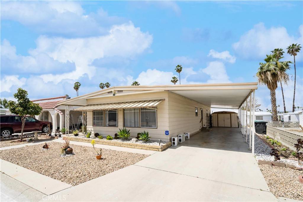 Hemet, CA 92543,550 Santa Clara CIR