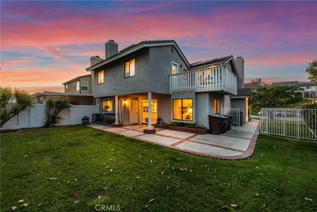 Yorba Linda, CA 92887,21340 Via Del Puma