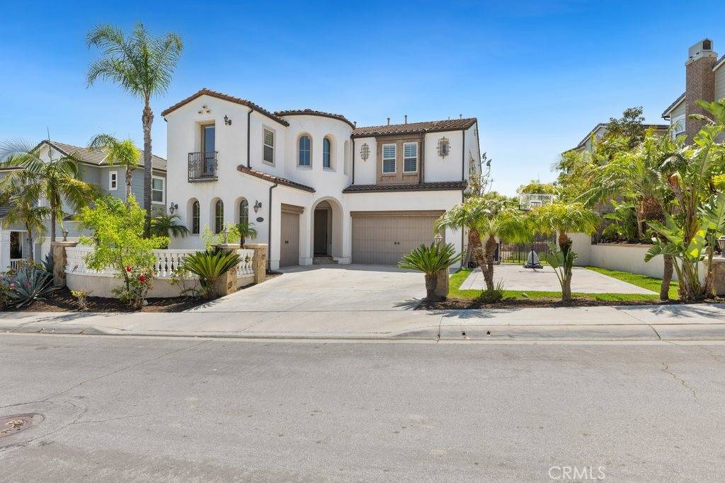 Yorba Linda, CA 92886,4155 Churchill Downs DR