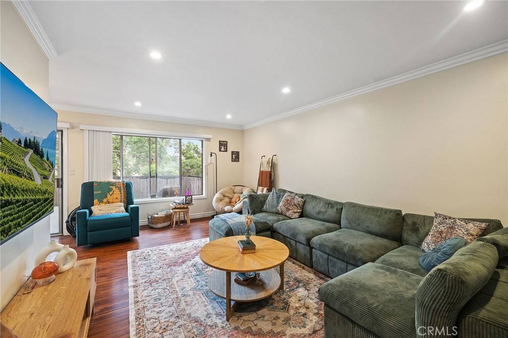 La Habra, CA 90631,985 S Idaho ST #46