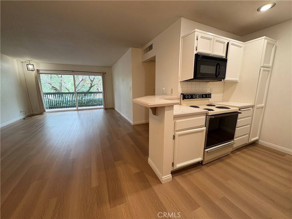 Long Beach, CA 90814,436 N Bellflower BLVD #118