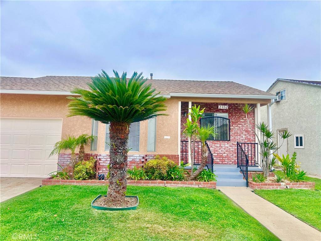 Montebello, CA 90640,2032 Hereford DR