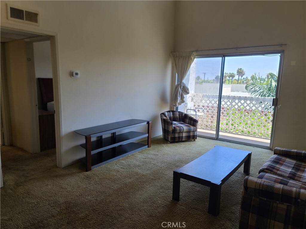 Long Beach, CA 90807,3565 Linden #331