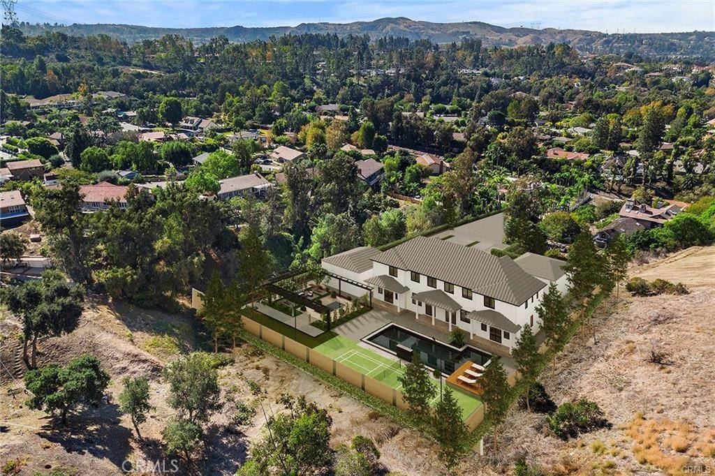 Anaheim Hills, CA 92808,7583 Country Hill LN