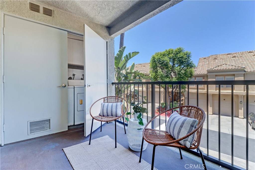 Long Beach, CA 90815,3456 Hathaway AVE #239
