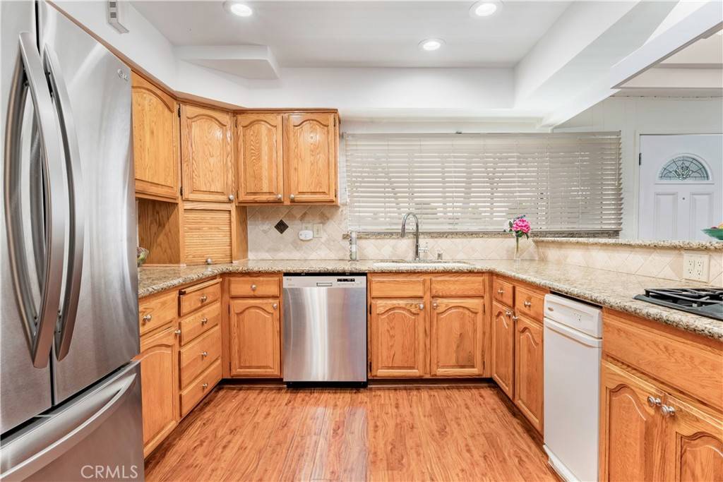 Long Beach, CA 90808,4864 Hersholt AVE