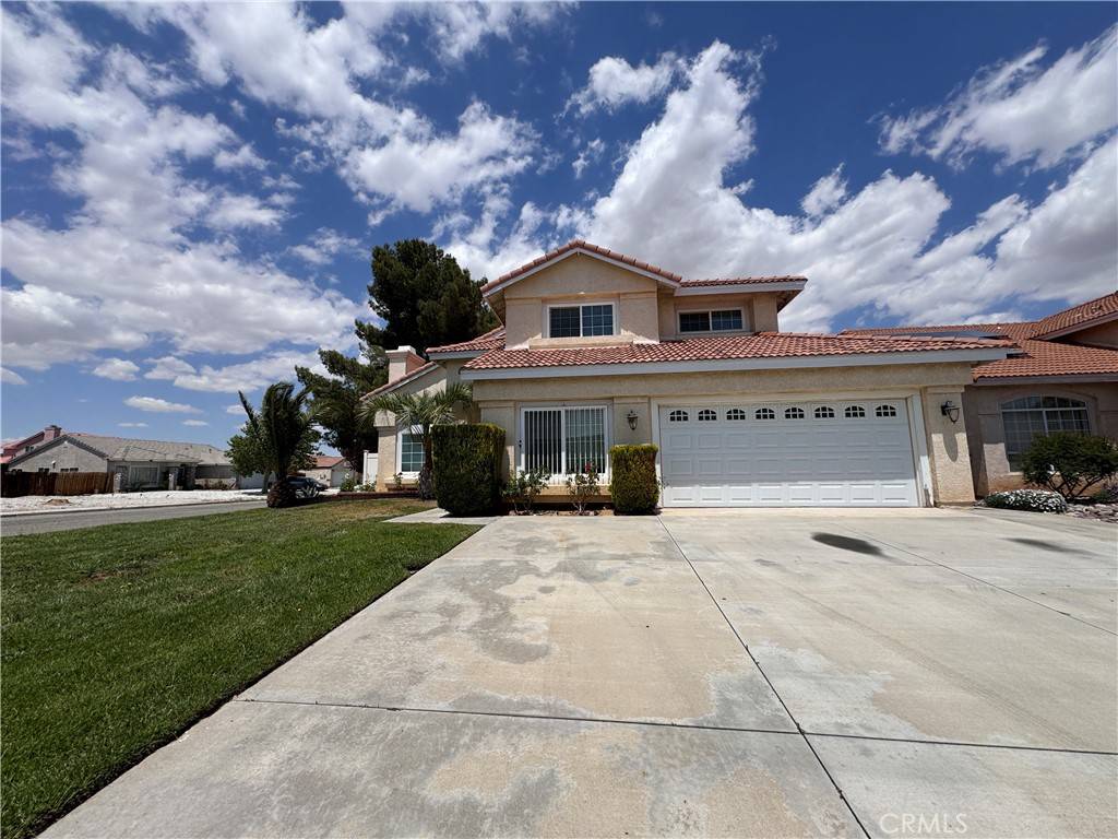 Victorville, CA 92392,13208 Berkeley LN