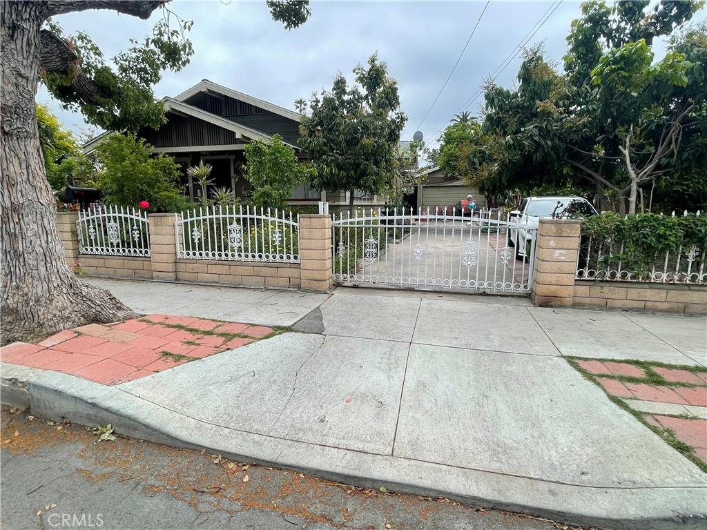 Long Beach, CA 90813,1230 East E 8th