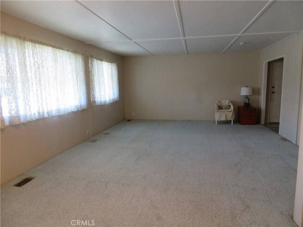 Yorba Linda, CA 92886,3709 Lake Glen DR #287