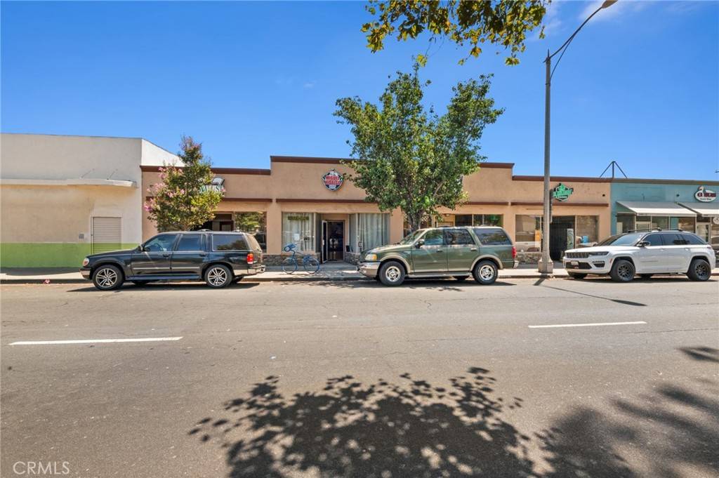 Long Beach, CA 90810,2070 Santa Fe AVE