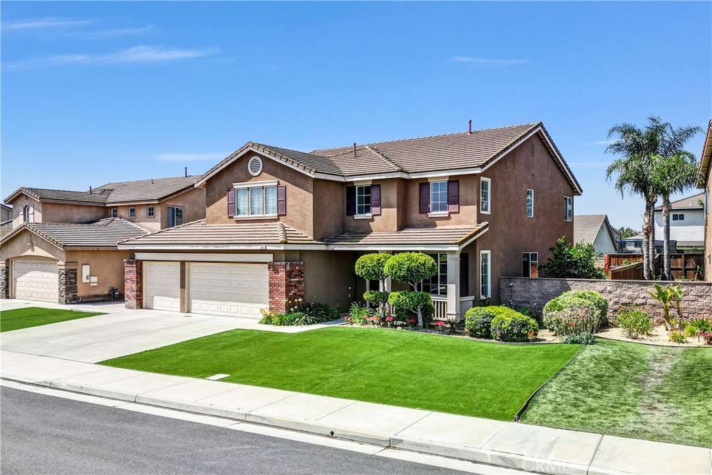 Eastvale, CA 91752,6981 Rivertrails DR